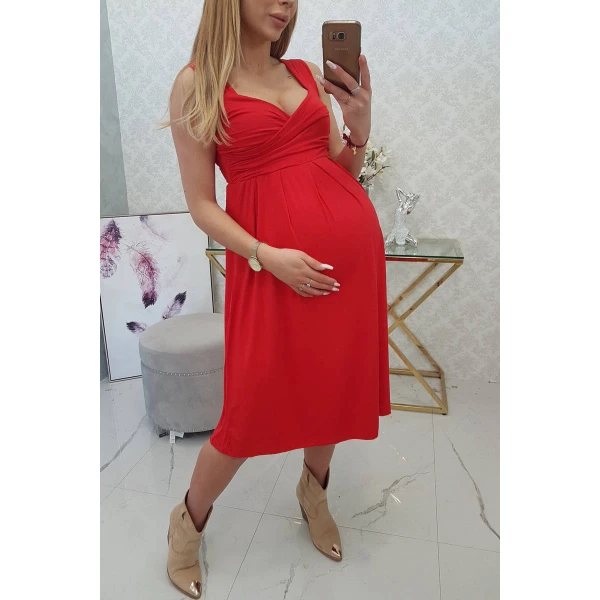 Zwiewna sukienka ciążowa z szerokimi ramiączkami czerwona